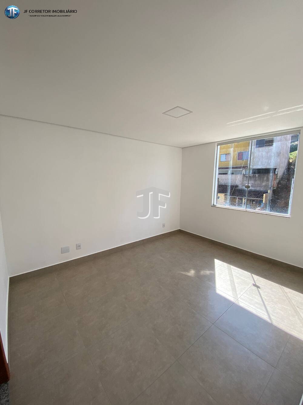 Apartamento à venda com 2 quartos, 85m² - Foto 11