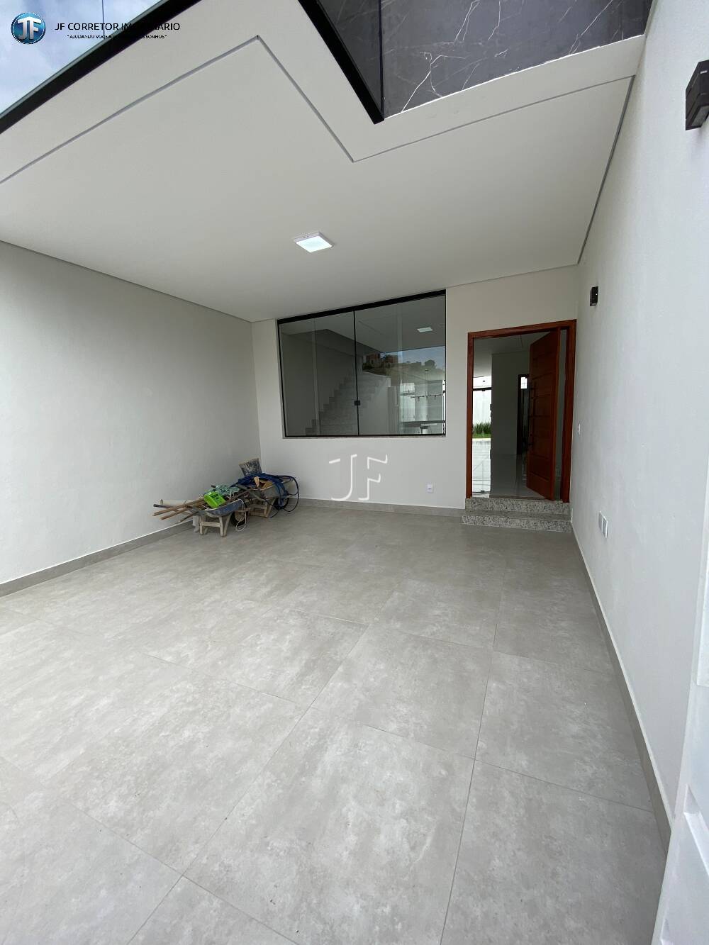 Casa à venda com 3 quartos, 160m² - Foto 2