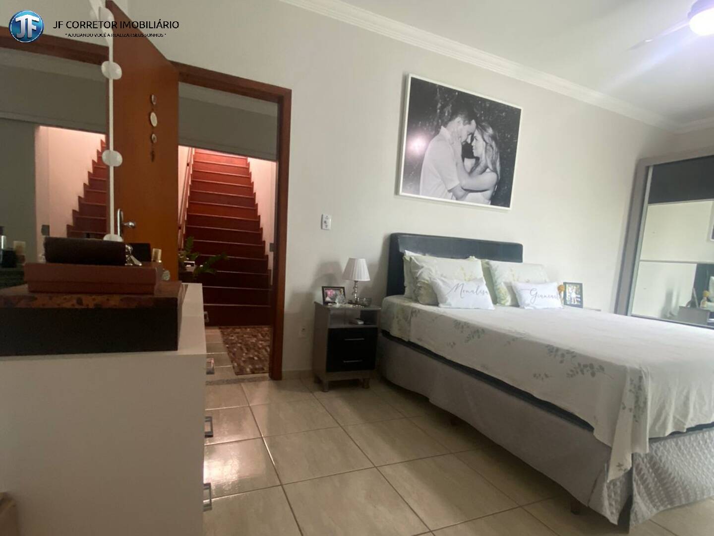 Casa à venda com 4 quartos, 193m² - Foto 5