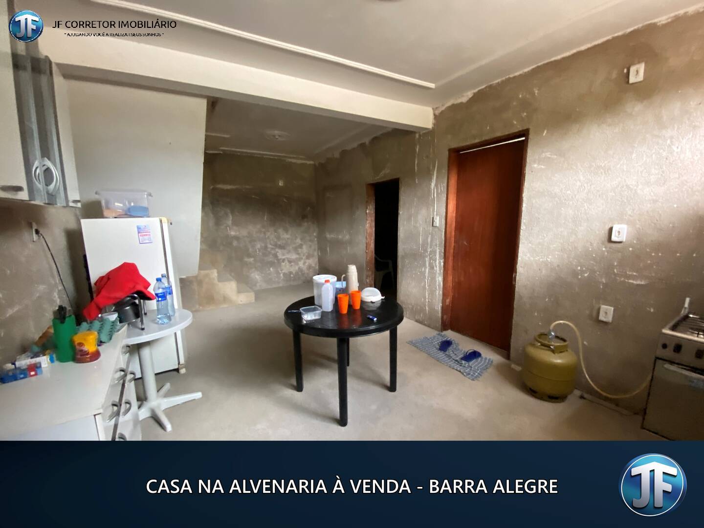 Casa à venda com 3 quartos - Foto 1