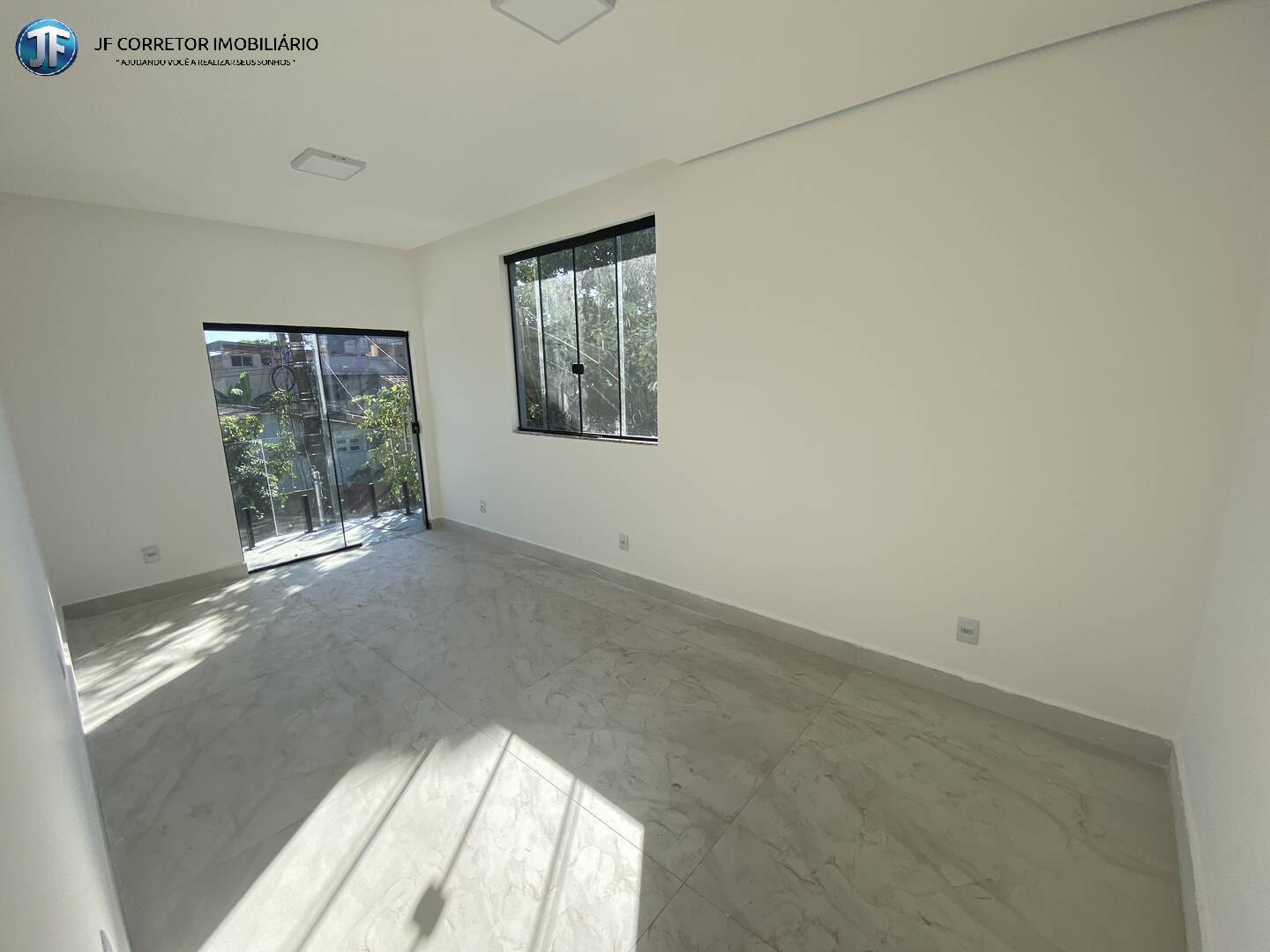 Casa à venda com 3 quartos, 126m² - Foto 8