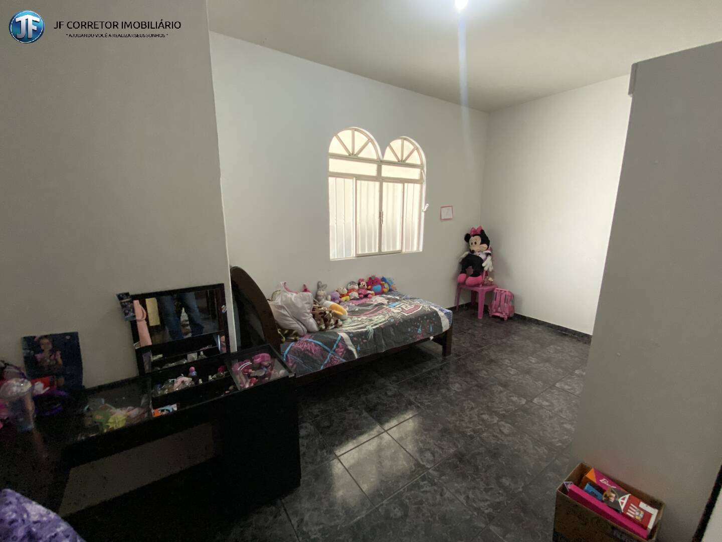 Casa à venda com 3 quartos, 200m² - Foto 11