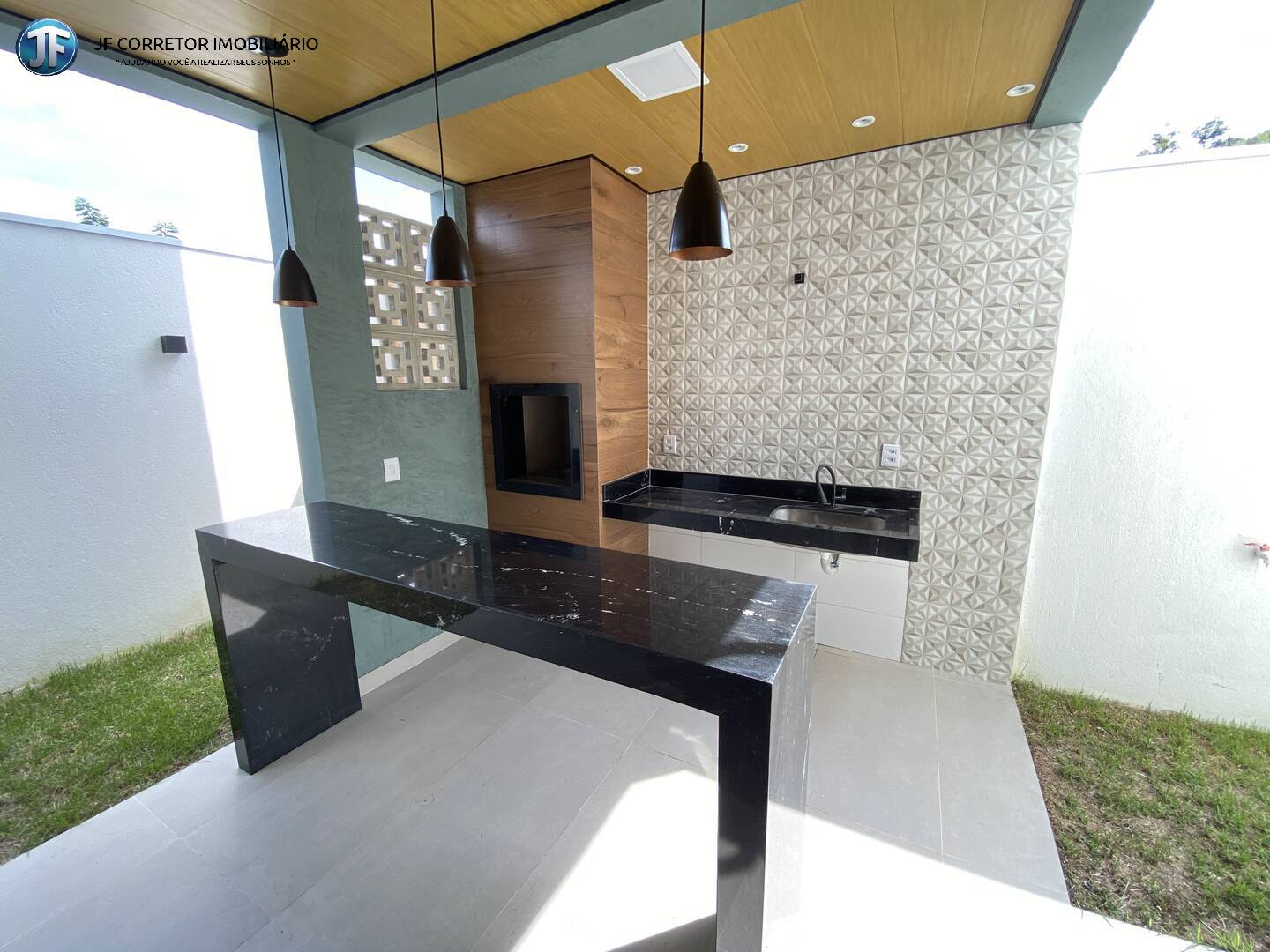 Casa à venda com 3 quartos, 130m² - Foto 4