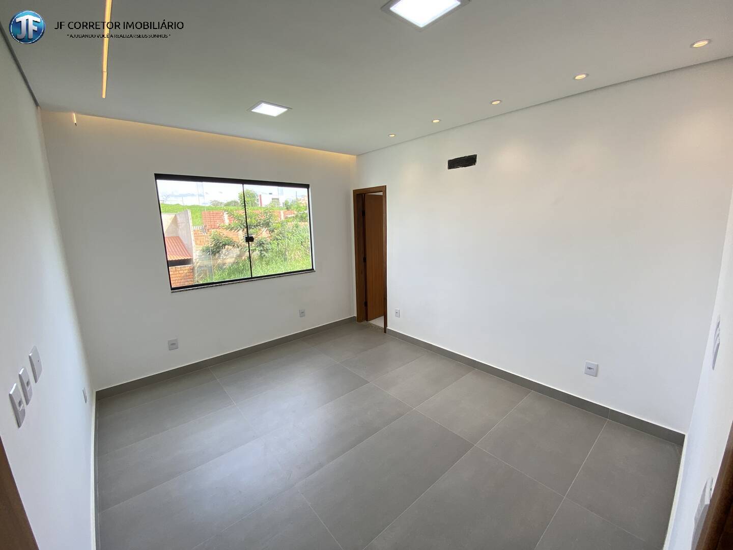 Casa à venda com 3 quartos, 130m² - Foto 8