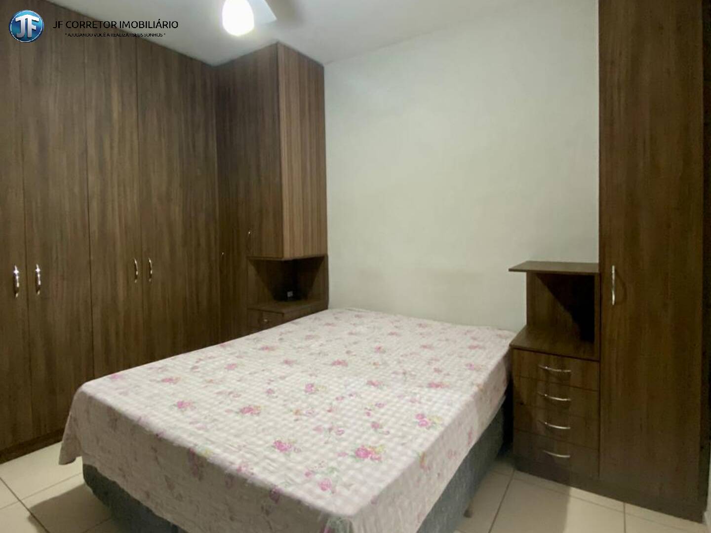 Apartamento à venda com 2 quartos, 72m² - Foto 7