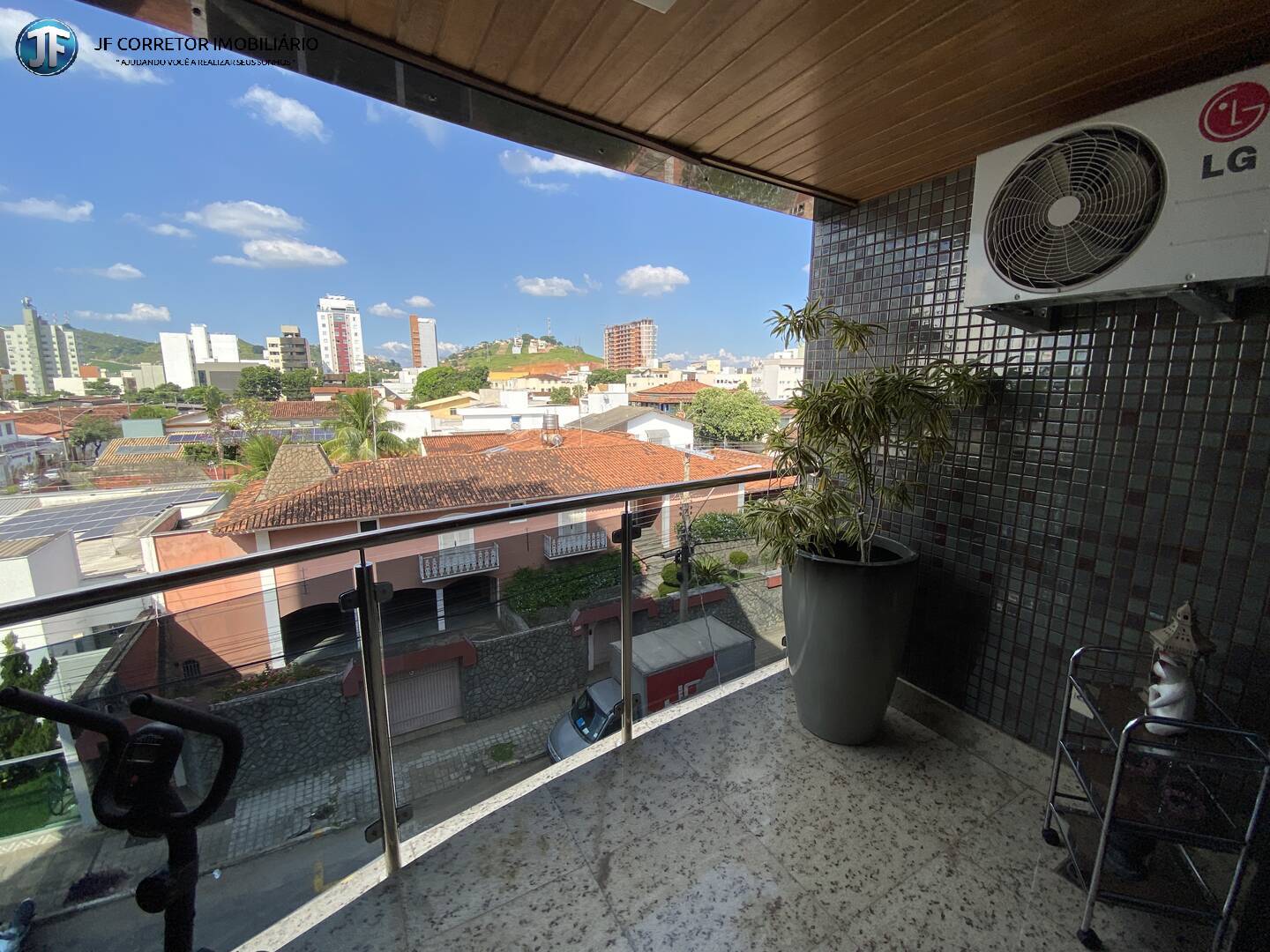 Apartamento à venda com 3 quartos, 138m² - Foto 10