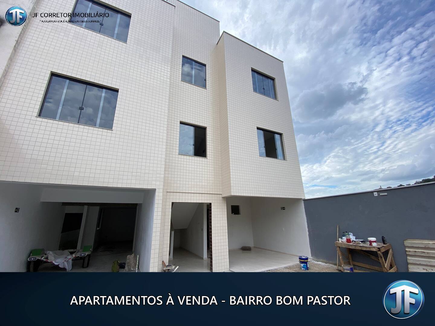 Apartamento à venda com 2 quartos, 70m² - Foto 1