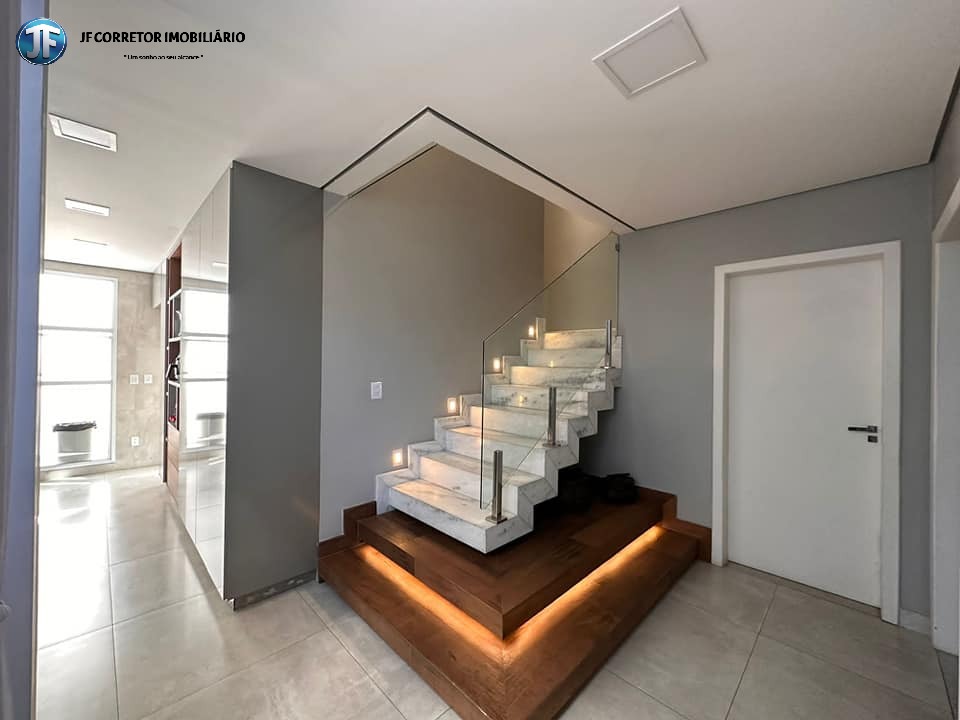 Casa à venda com 4 quartos, 280m² - Foto 9