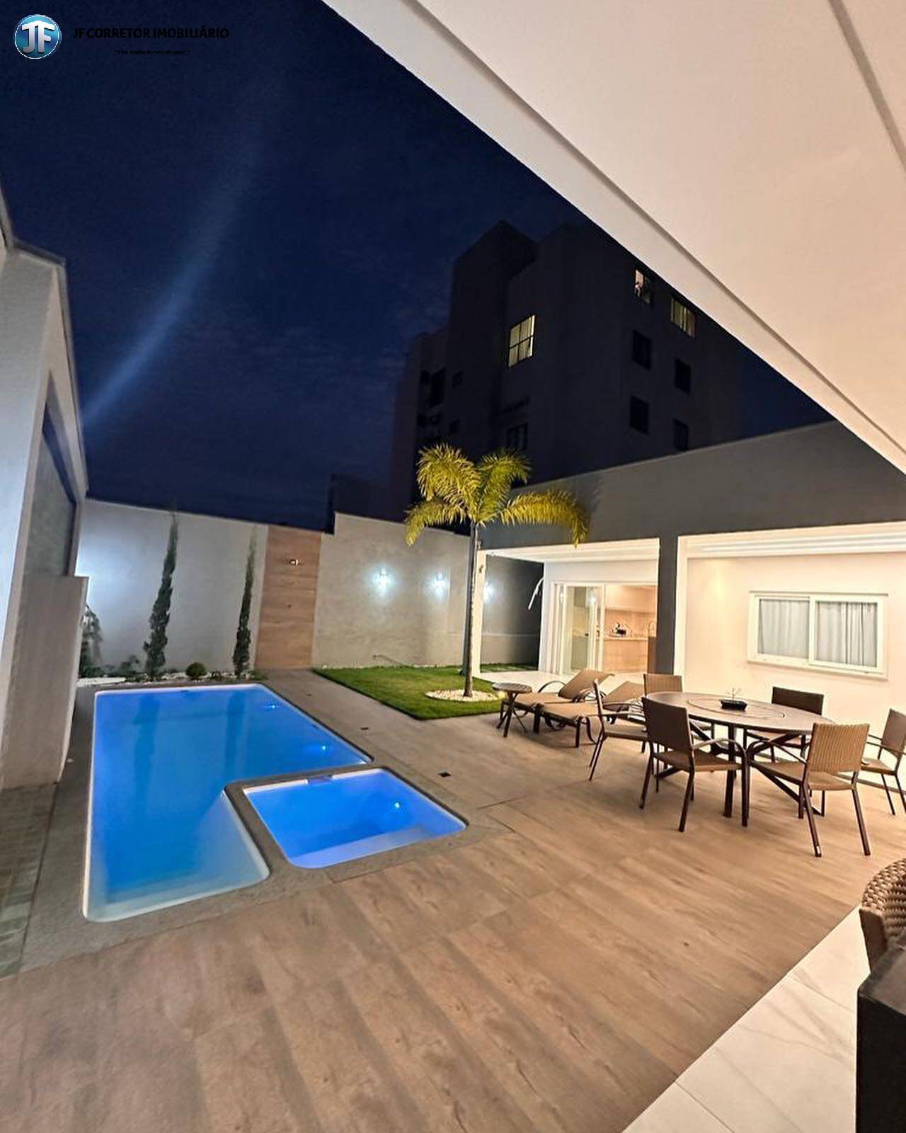 Casa à venda com 3 quartos, 220m² - Foto 10