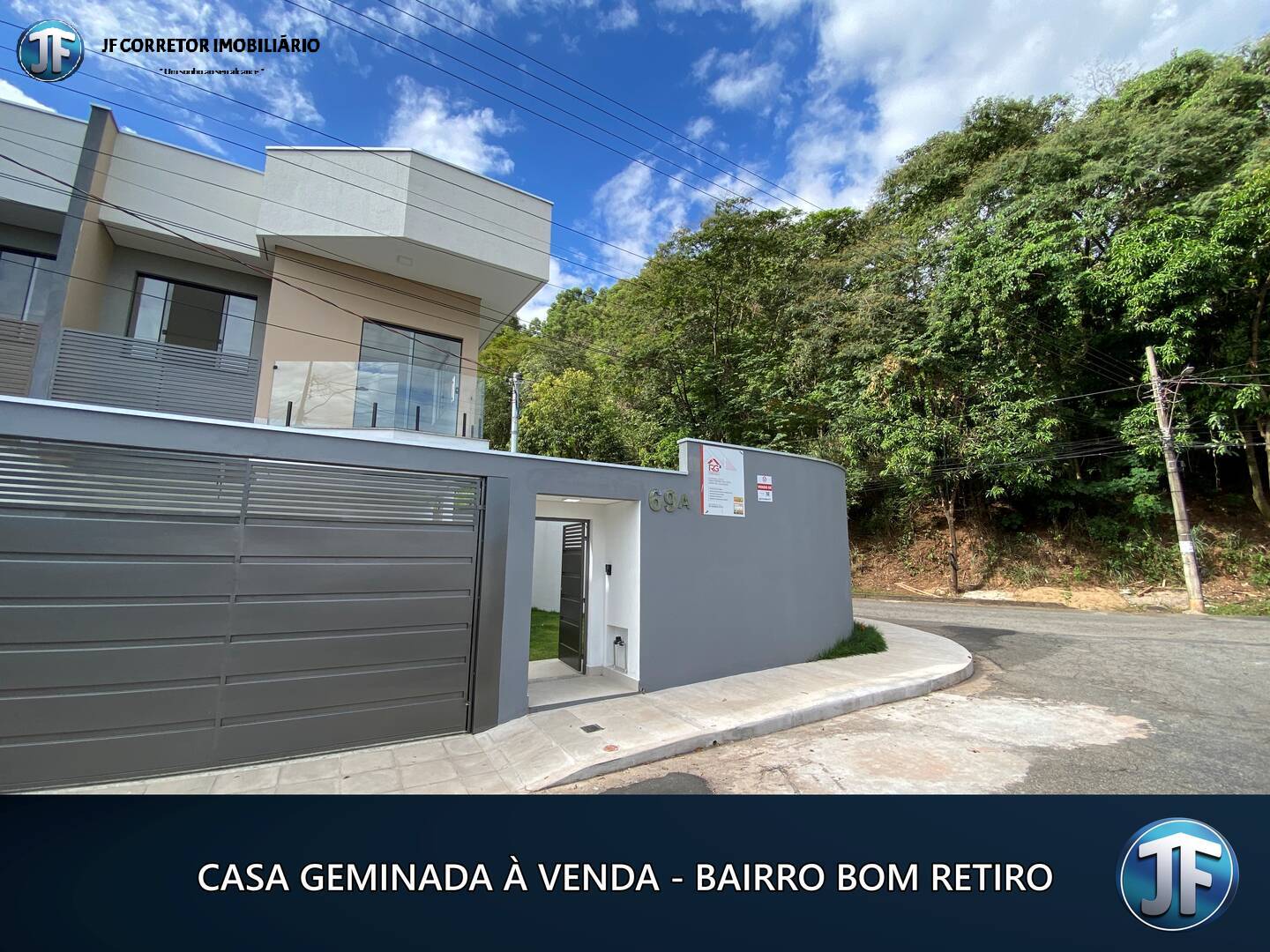 Casa à venda com 3 quartos, 126m² - Foto 1