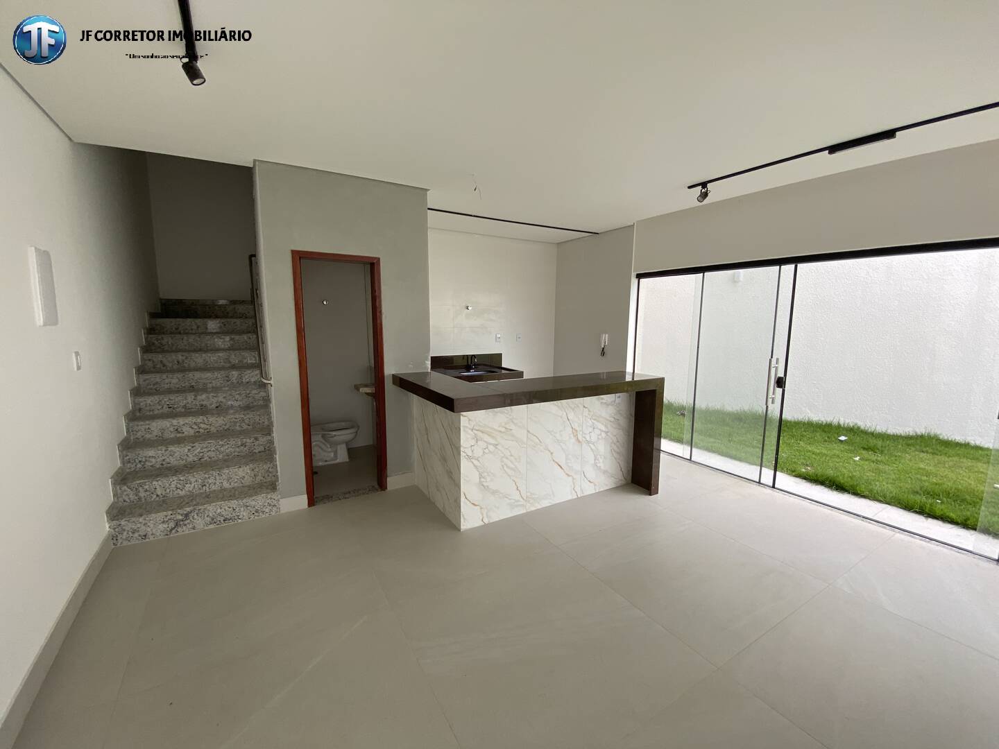 Casa à venda com 3 quartos, 126m² - Foto 12