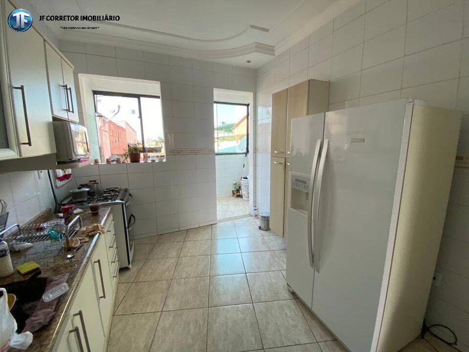 Casa à venda com 4 quartos, 512m² - Foto 4