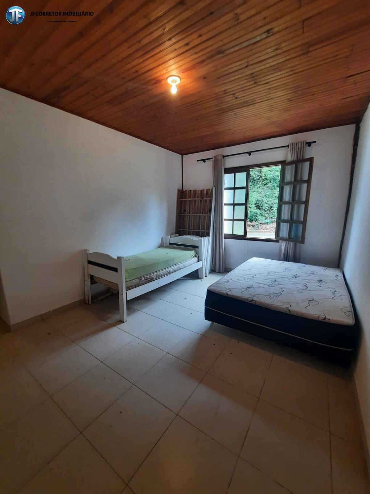 Fazenda à venda com 3 quartos, 1500m² - Foto 9