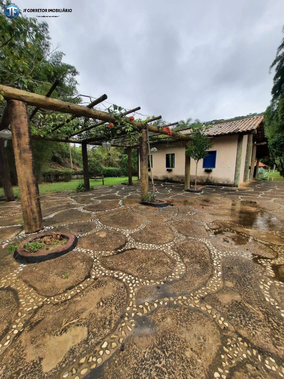 Fazenda à venda com 3 quartos, 1500m² - Foto 13