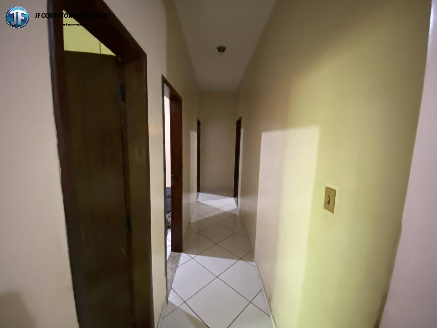 Casa à venda com 3 quartos, 197m² - Foto 5