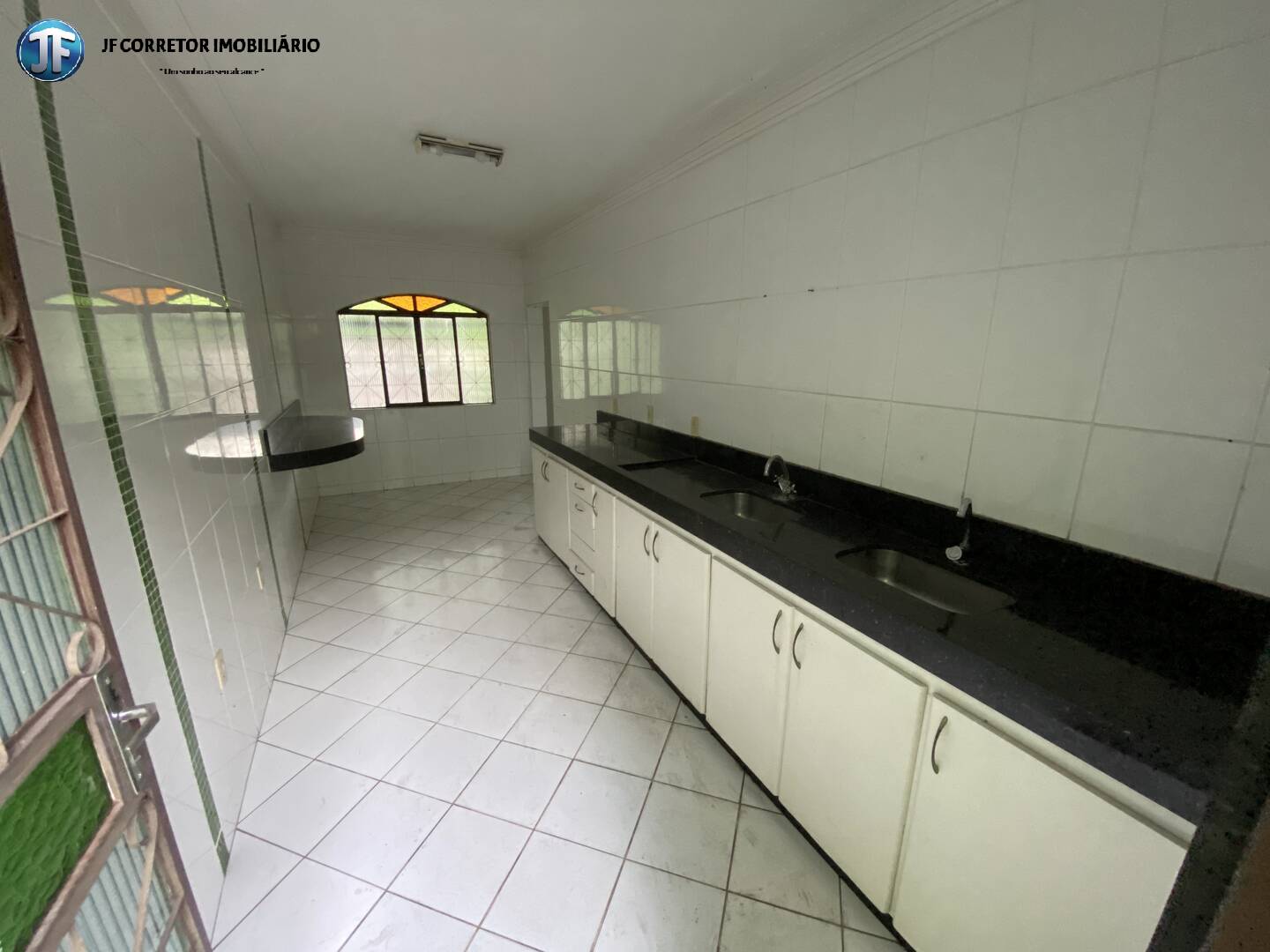 Casa à venda com 3 quartos, 160m² - Foto 7