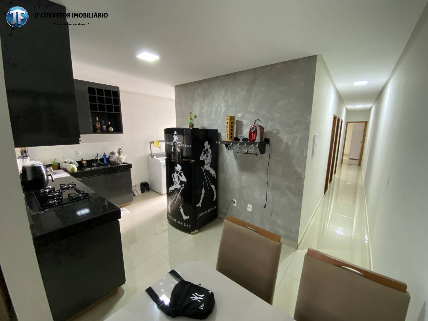 Casa à venda com 3 quartos, 90m² - Foto 10