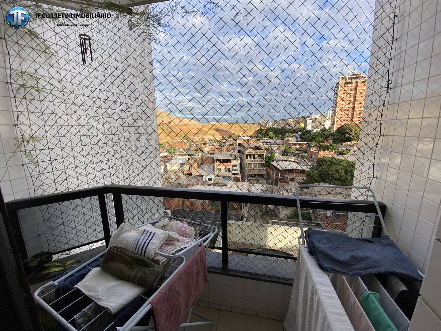 Apartamento à venda com 3 quartos, 107m² - Foto 7