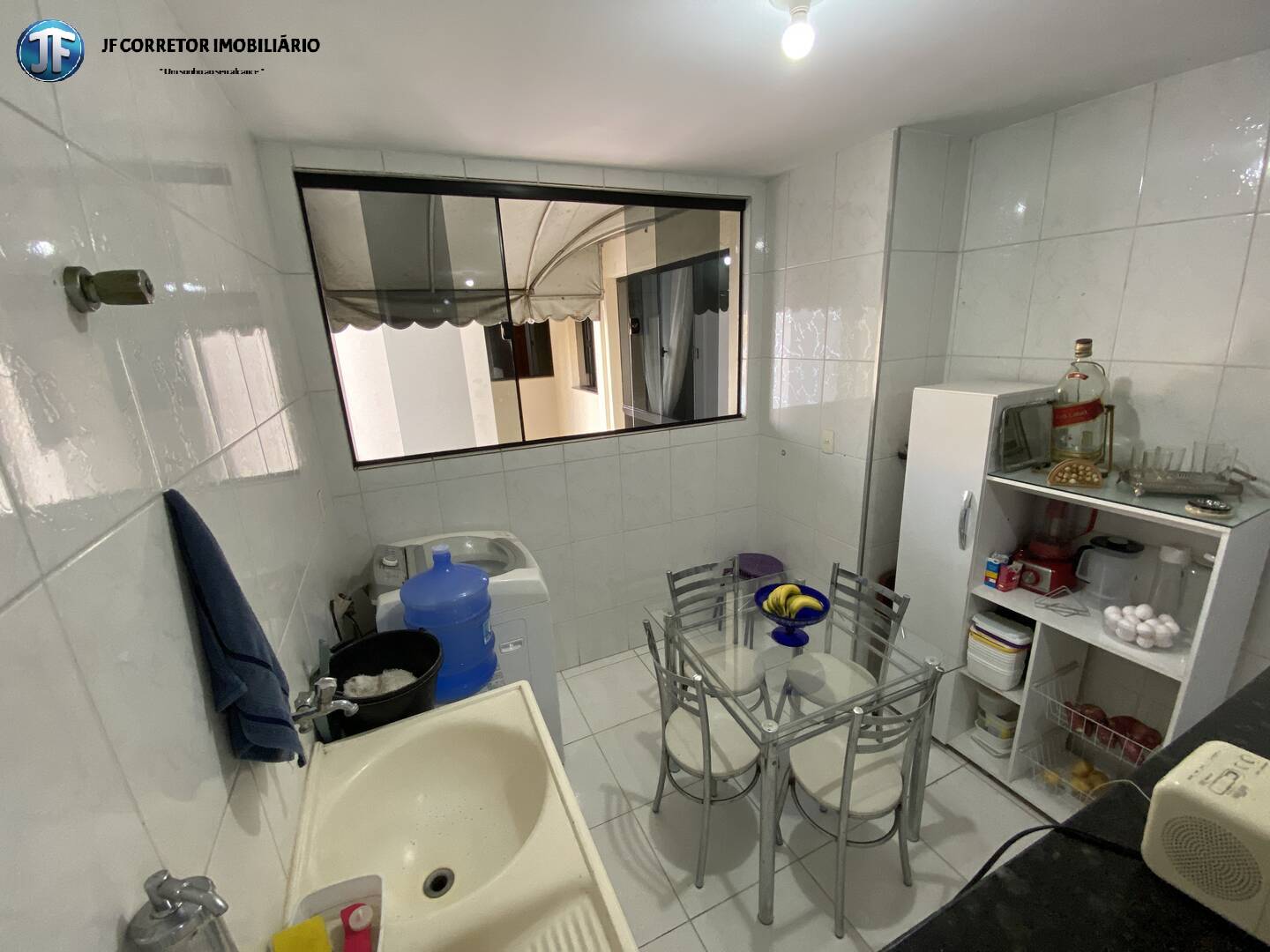 Apartamento à venda com 3 quartos, 107m² - Foto 9