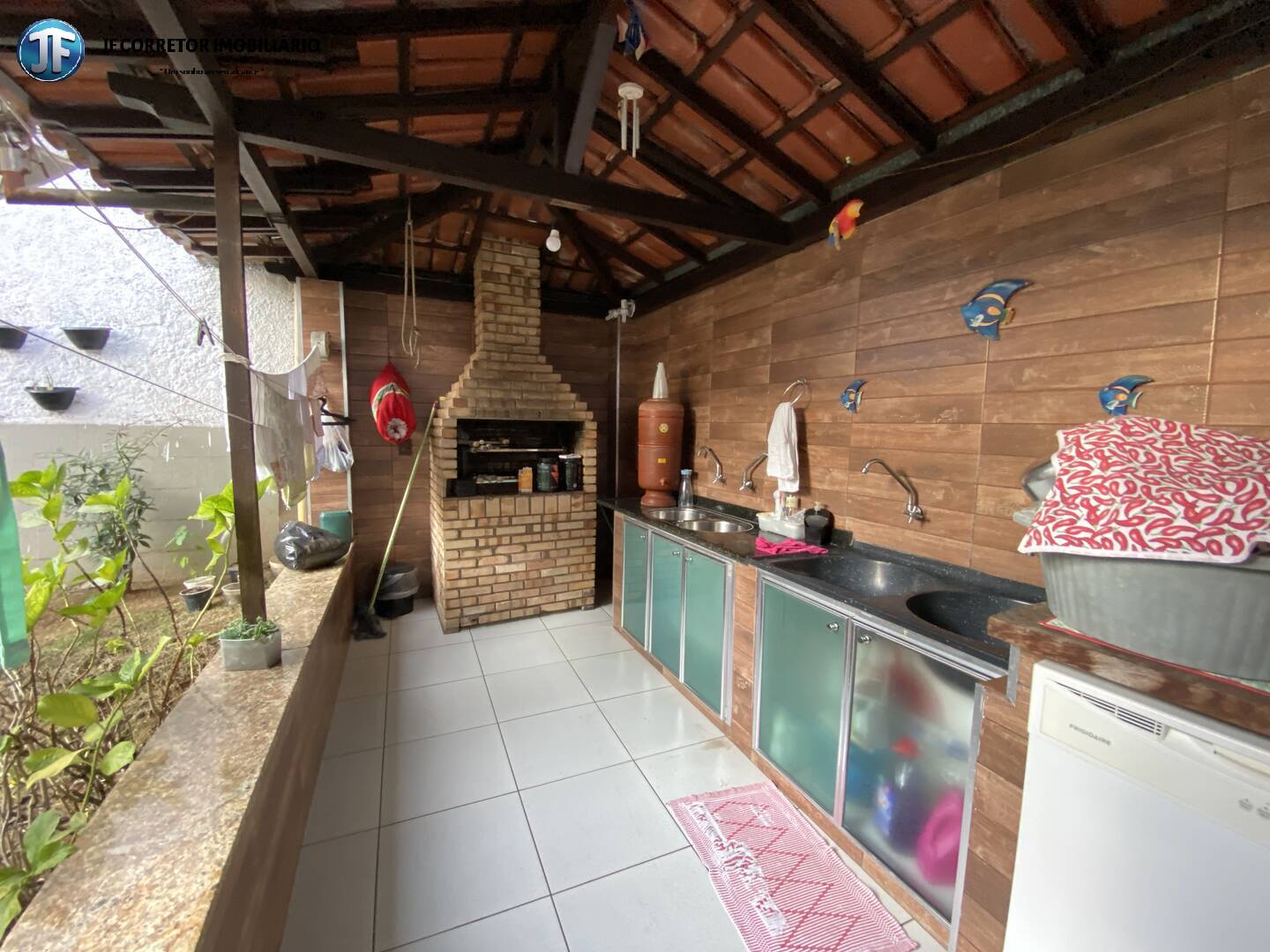 Casa à venda com 3 quartos, 319m² - Foto 25