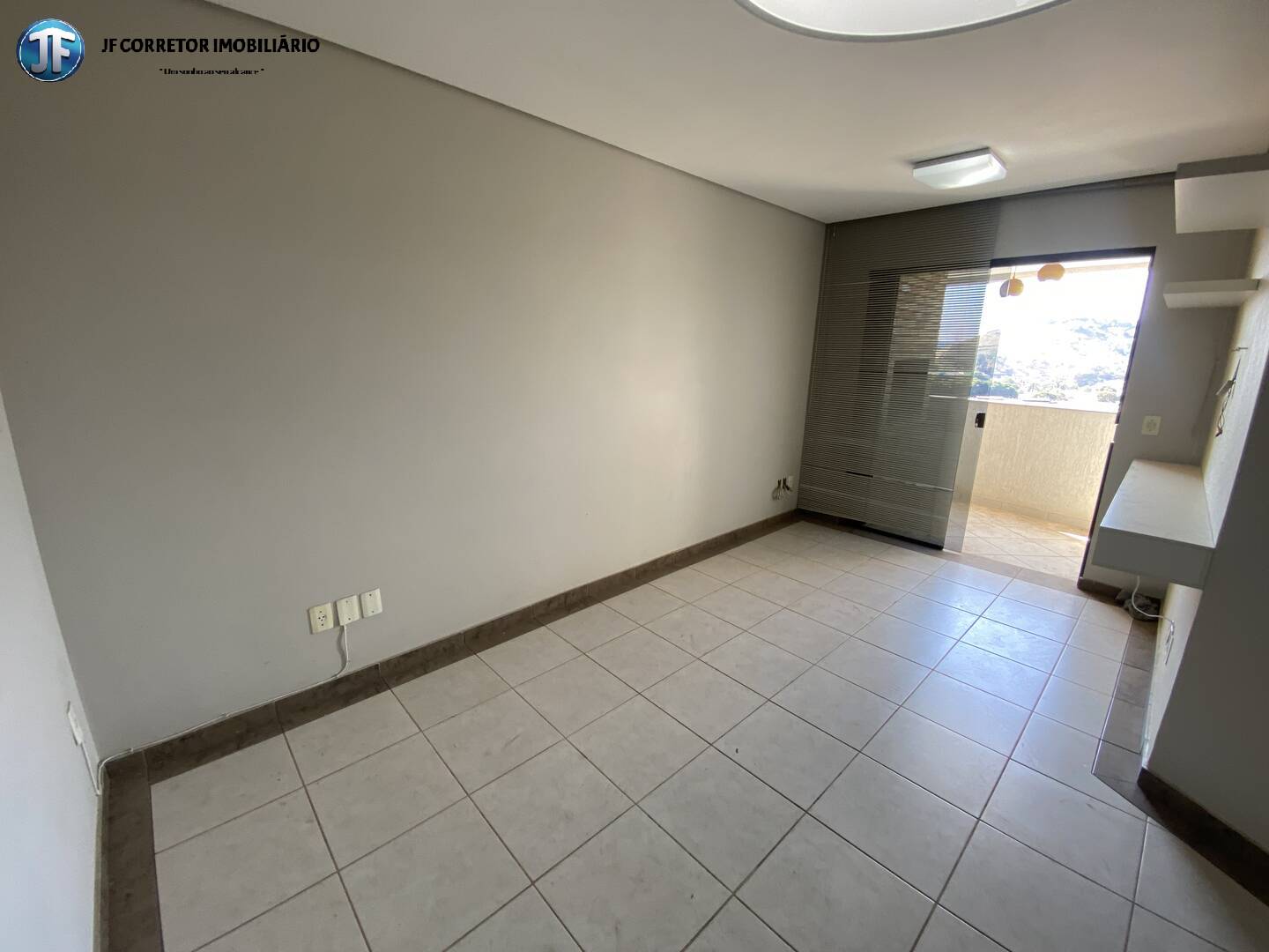 Apartamento à venda com 3 quartos, 107m² - Foto 11