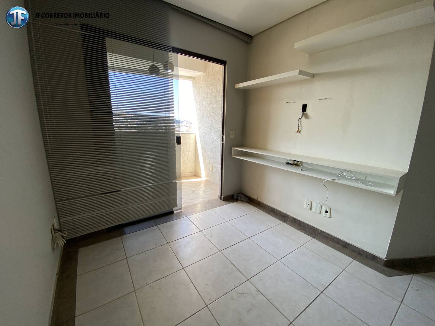 Apartamento à venda com 3 quartos, 107m² - Foto 13