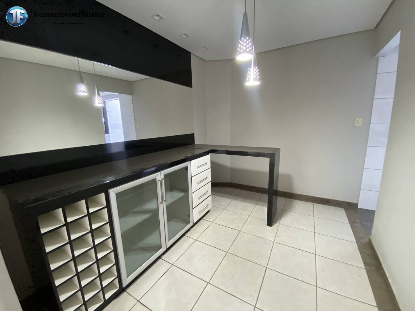 Apartamento à venda com 3 quartos, 107m² - Foto 15