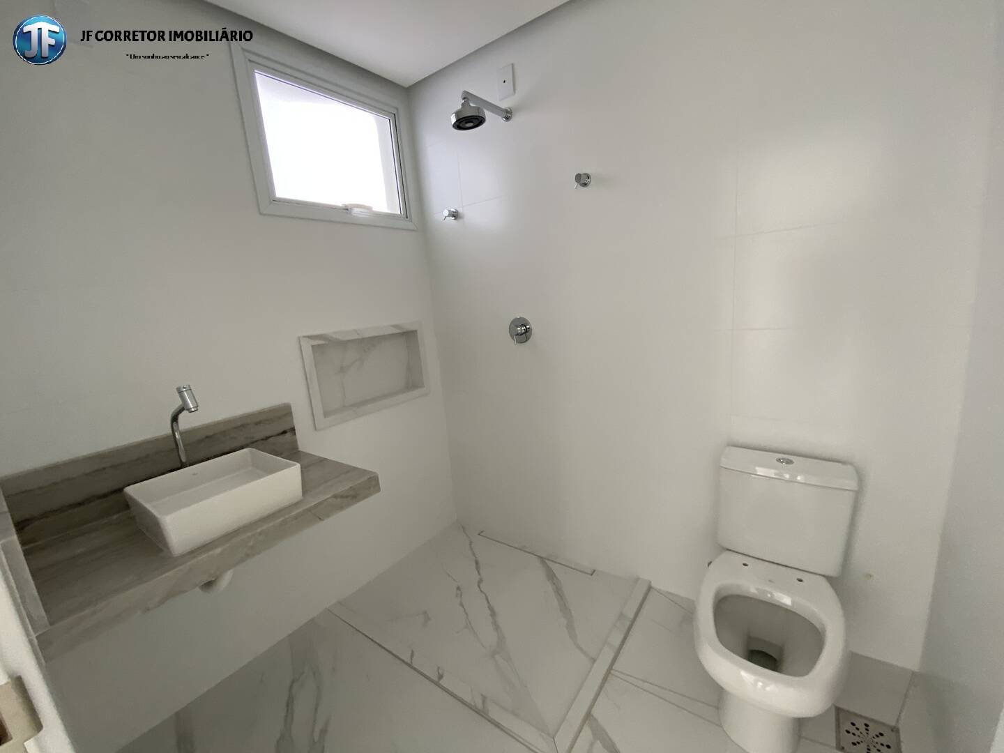 Apartamento à venda com 3 quartos, 141m² - Foto 18