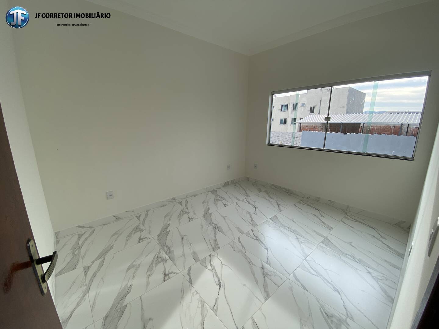 Casa à venda com 3 quartos, 185m² - Foto 14