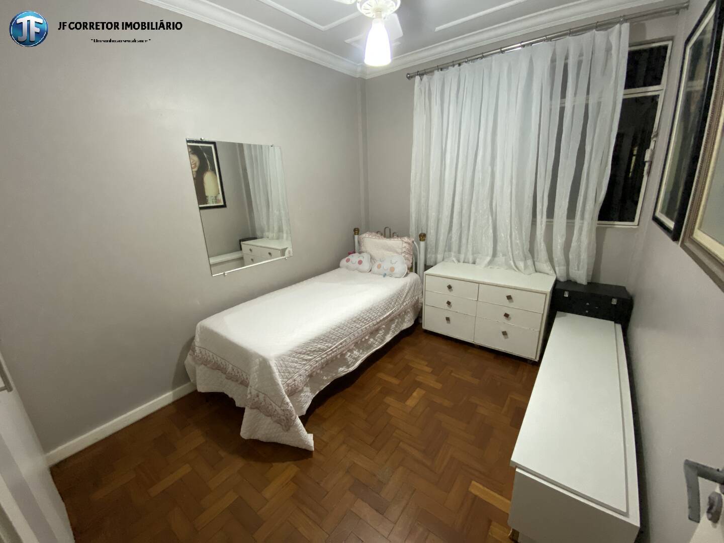 Apartamento à venda com 3 quartos, 91m² - Foto 2