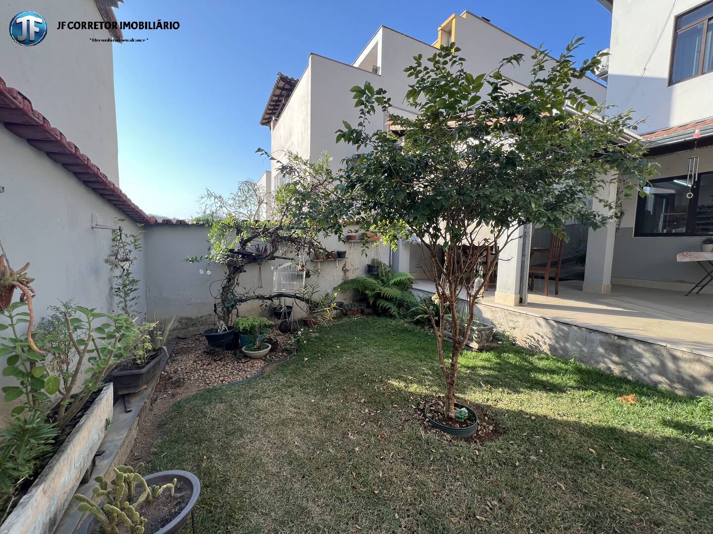 Casa à venda com 4 quartos, 324m² - Foto 20