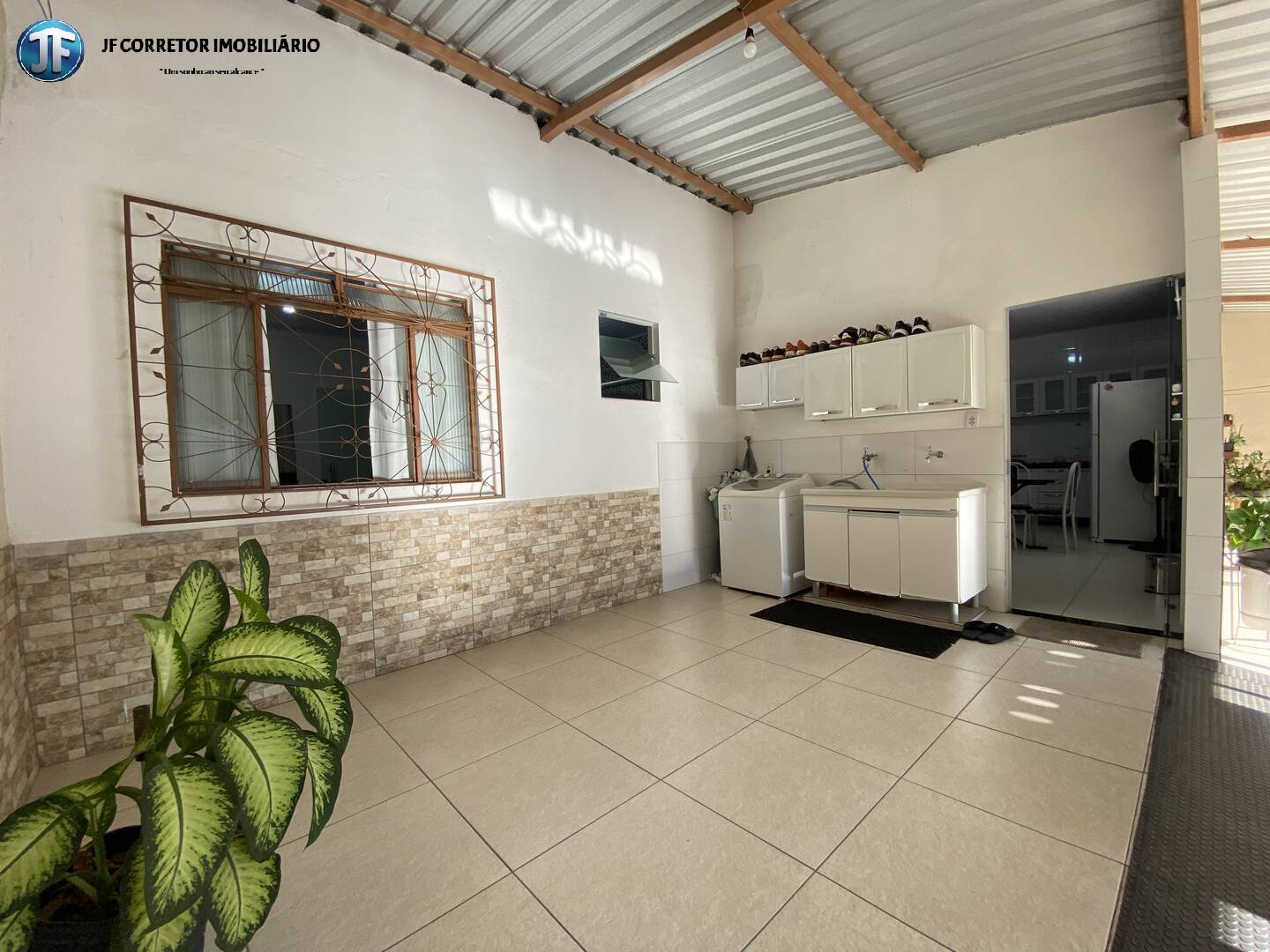 Casa à venda com 3 quartos, 188m² - Foto 14