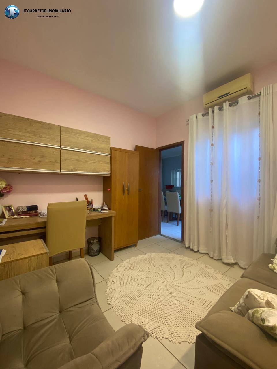 Casa à venda com 2 quartos, 90m² - Foto 14