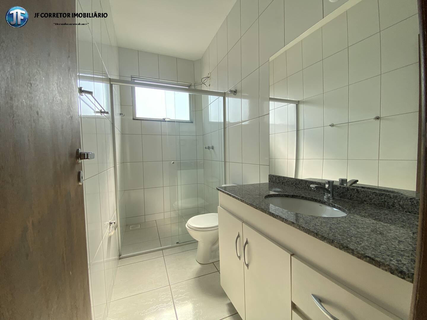 Apartamento à venda com 3 quartos, 180m² - Foto 11