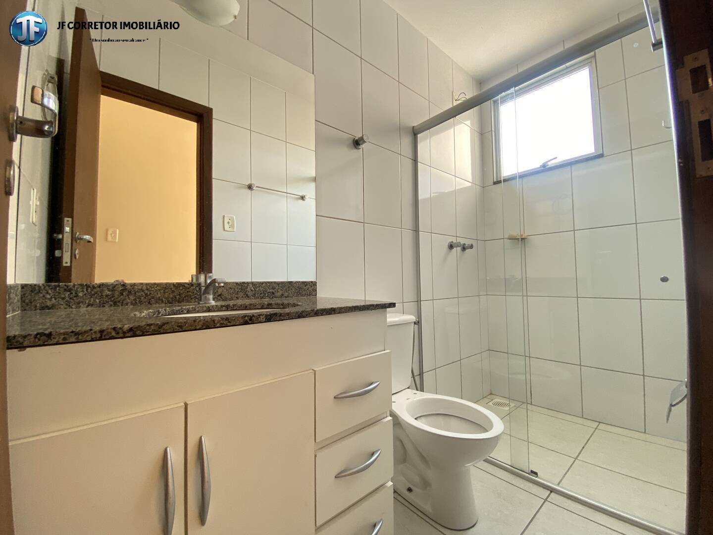 Apartamento à venda com 3 quartos, 180m² - Foto 6