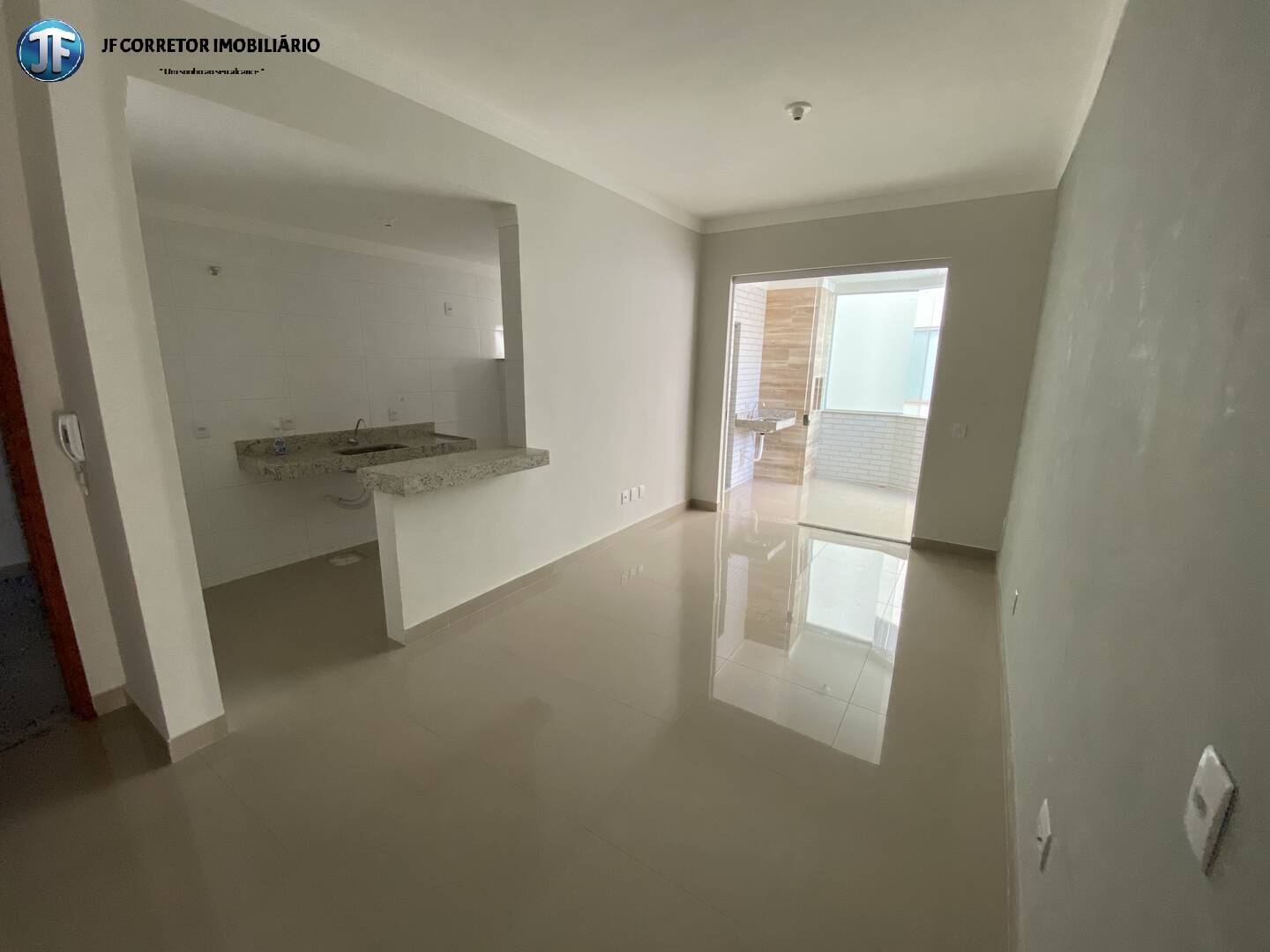 Apartamento à venda com 2 quartos, 7m² - Foto 4