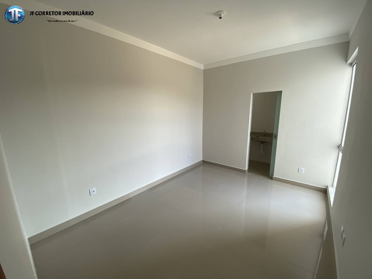 Apartamento à venda com 2 quartos, 7m² - Foto 5