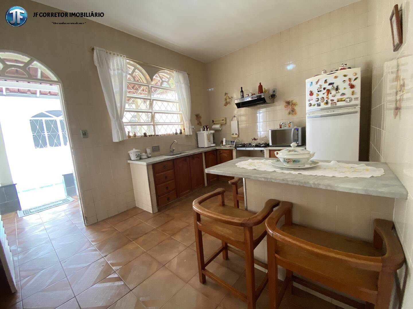 Casa à venda com 3 quartos, 360m² - Foto 7