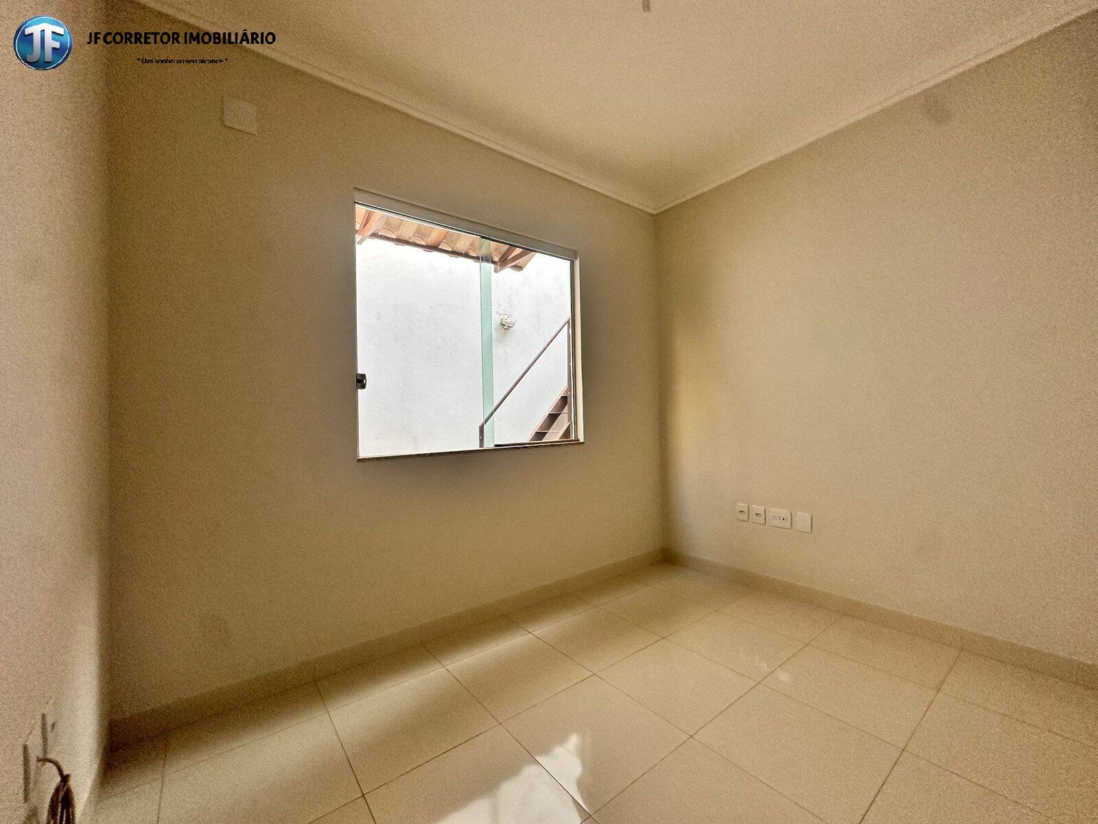 Casa à venda com 3 quartos, 125m² - Foto 3