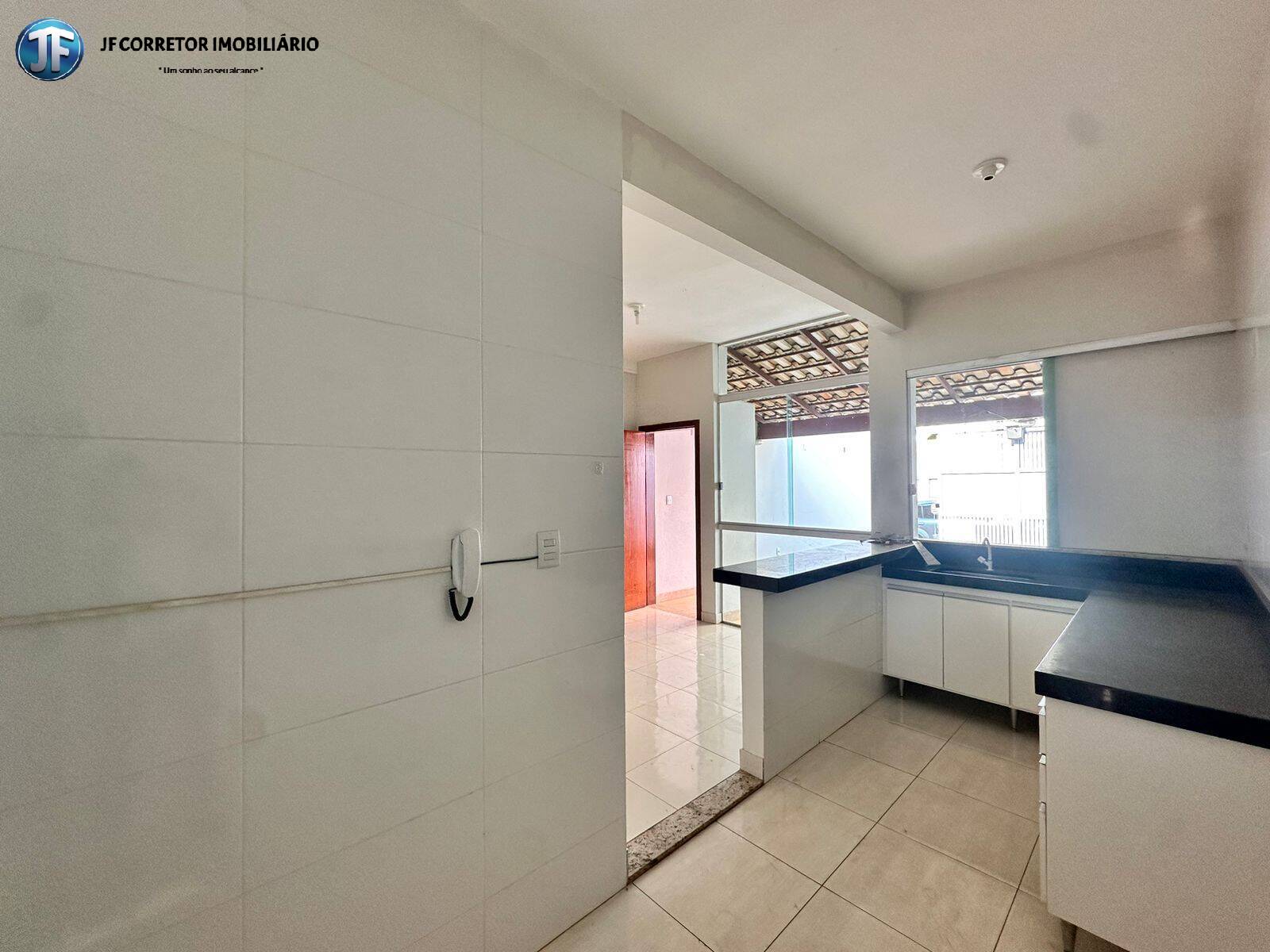 Casa à venda com 3 quartos, 125m² - Foto 9