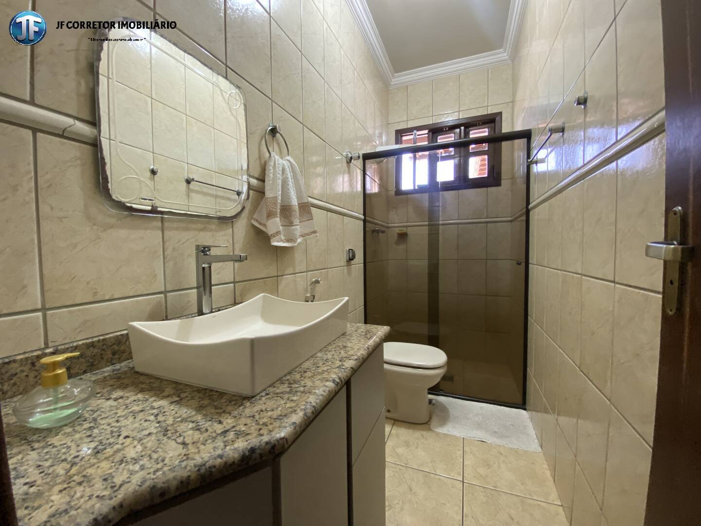 Casa à venda com 3 quartos, 300m² - Foto 14