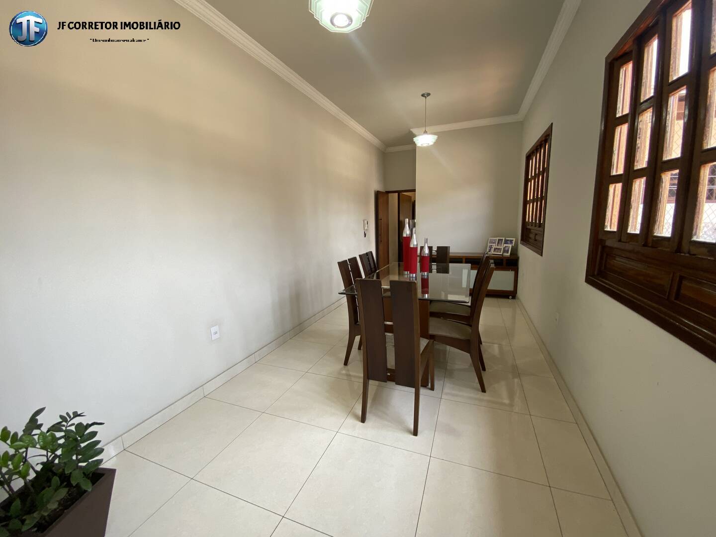 Casa à venda com 3 quartos, 300m² - Foto 17