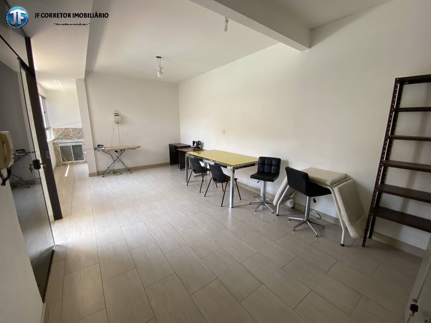 Casa à venda com 3 quartos, 300m² - Foto 28