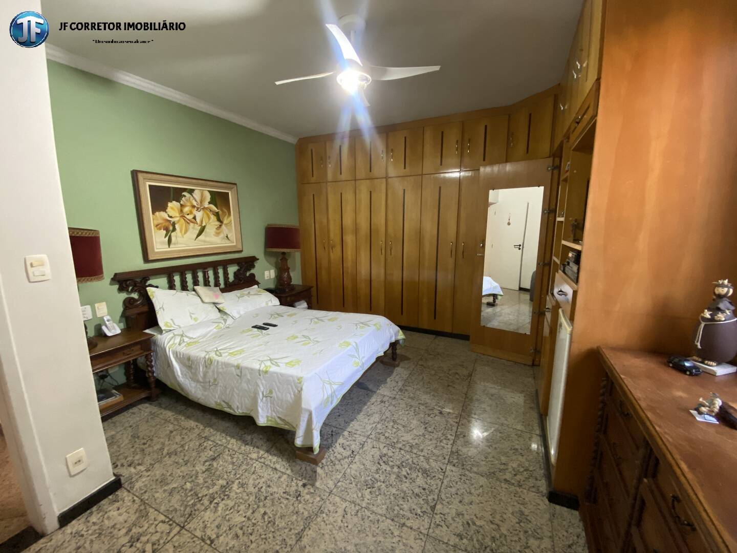 Casa à venda com 3 quartos, 360m² - Foto 16