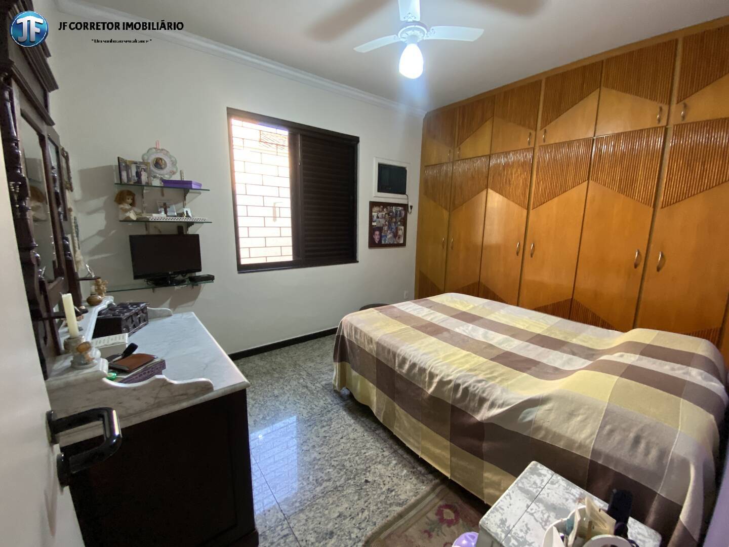 Casa à venda com 3 quartos, 360m² - Foto 20