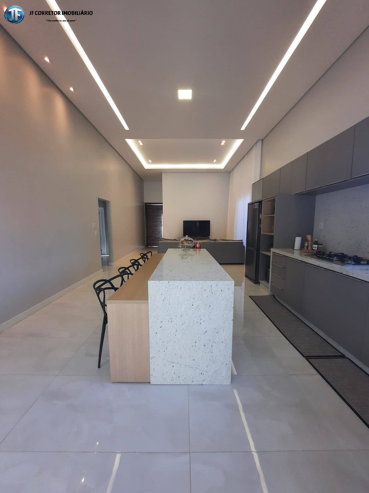 Casa à venda com 3 quartos, 286m² - Foto 5