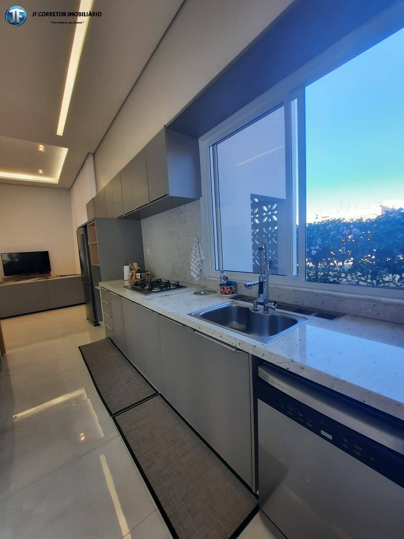 Casa à venda com 3 quartos, 286m² - Foto 6