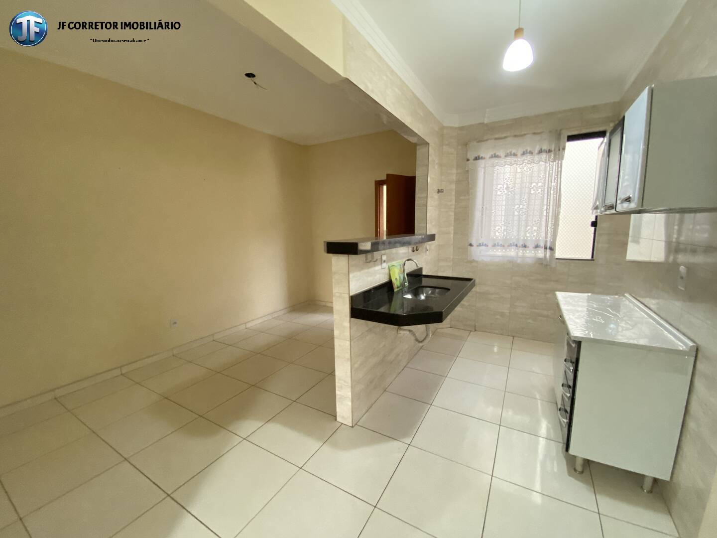 Apartamento à venda com 2 quartos, 56m² - Foto 1