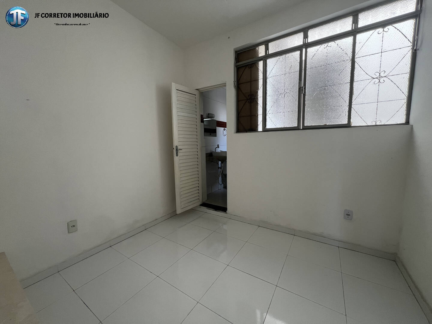 Casa à venda com 4 quartos, 360m² - Foto 8