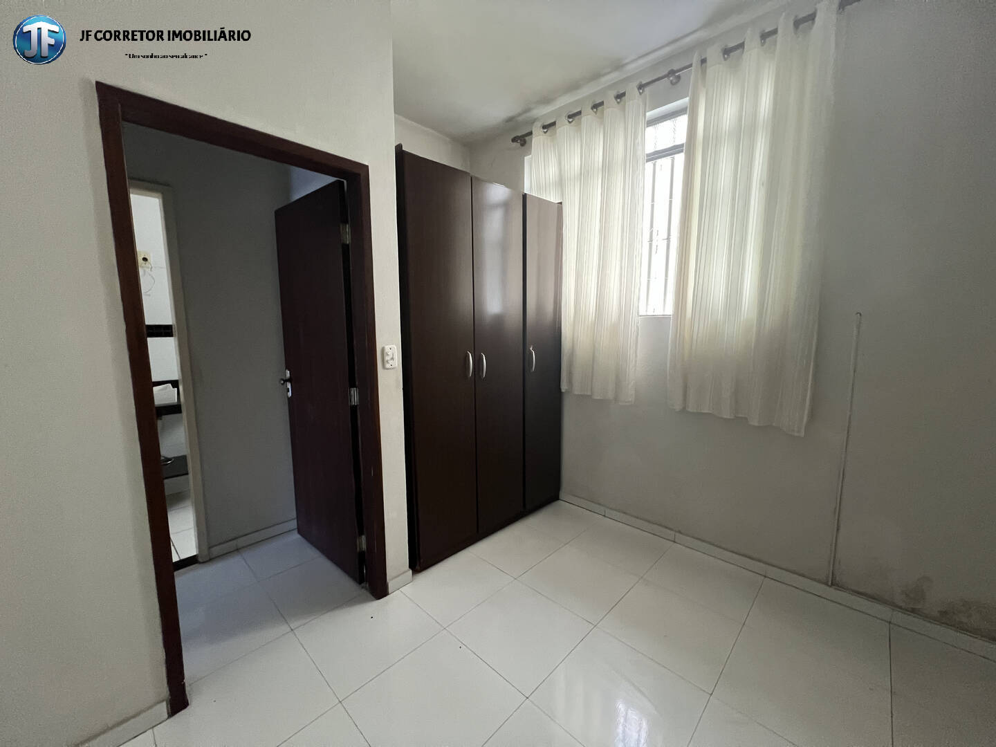 Casa à venda com 4 quartos, 360m² - Foto 12